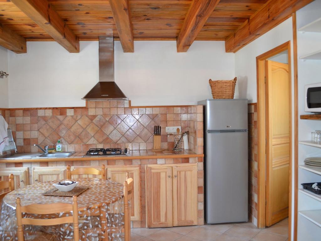 A Mandria, Appartements Avec Cuisine 30M2, Patio, Vue Montagnes Et Citadelle, 5 Minutes A Pied Du Centre Ville Et Des Rivieres Corte  Phòng bức ảnh