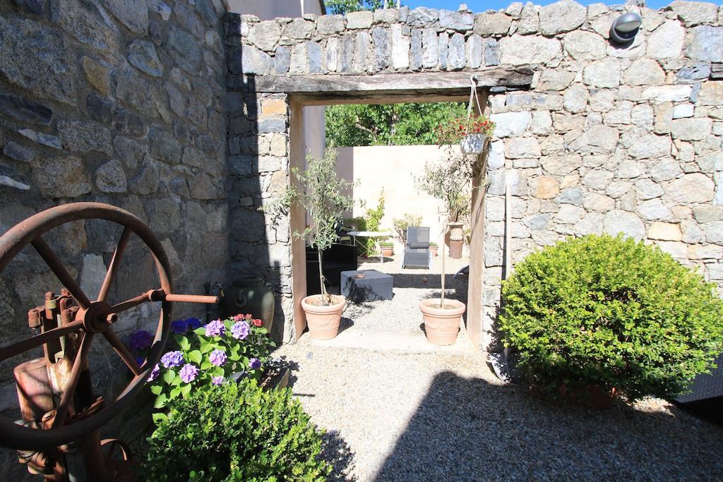 A Mandria, Appartements Avec Cuisine 30M2, Patio, Vue Montagnes Et Citadelle, 5 Minutes A Pied Du Centre Ville Et Des Rivieres Corte  Ngoại thất bức ảnh