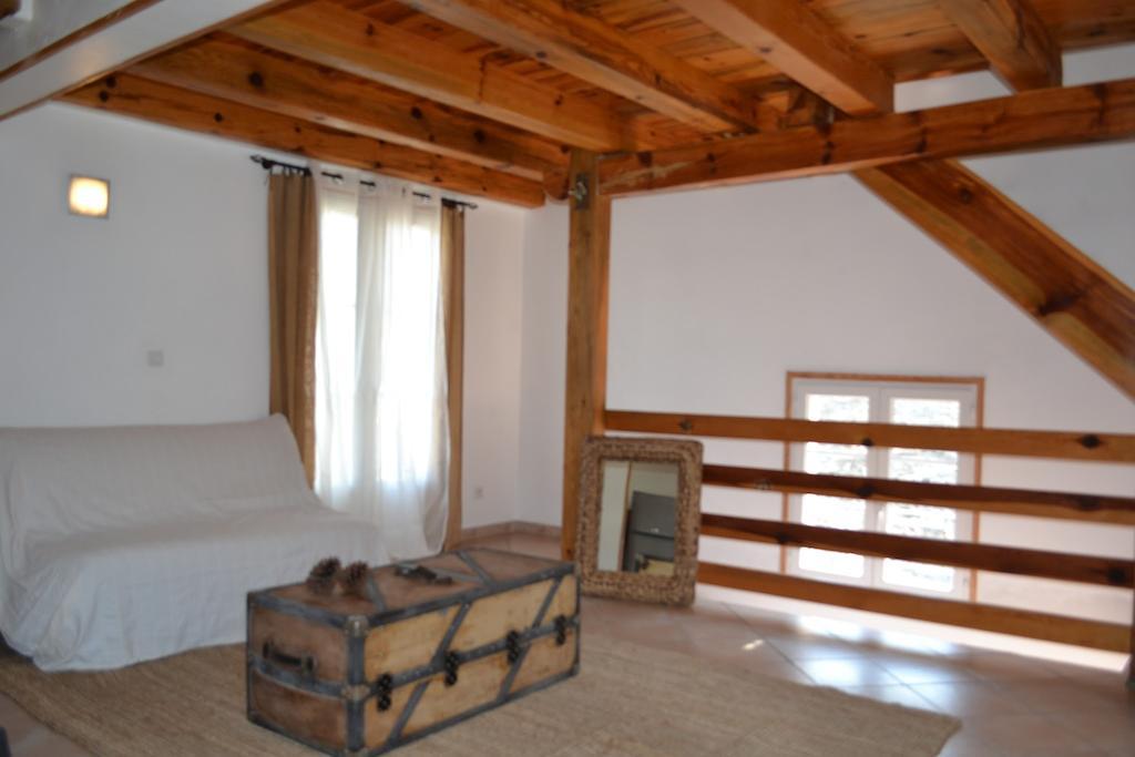 A Mandria, Appartements Avec Cuisine 30M2, Patio, Vue Montagnes Et Citadelle, 5 Minutes A Pied Du Centre Ville Et Des Rivieres Corte  Phòng bức ảnh