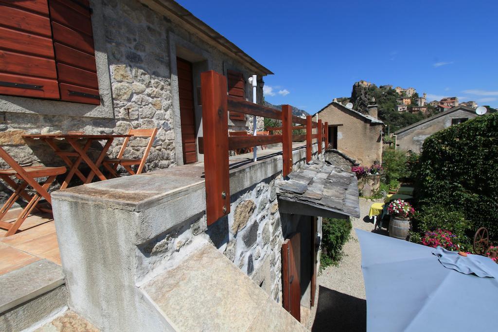 A Mandria, Appartements Avec Cuisine 30M2, Patio, Vue Montagnes Et Citadelle, 5 Minutes A Pied Du Centre Ville Et Des Rivieres Corte  Phòng bức ảnh