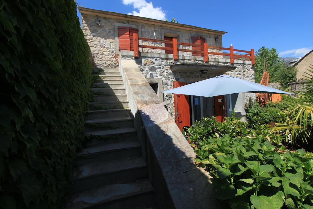 A Mandria, Appartements Avec Cuisine 30M2, Patio, Vue Montagnes Et Citadelle, 5 Minutes A Pied Du Centre Ville Et Des Rivieres Corte  Phòng bức ảnh
